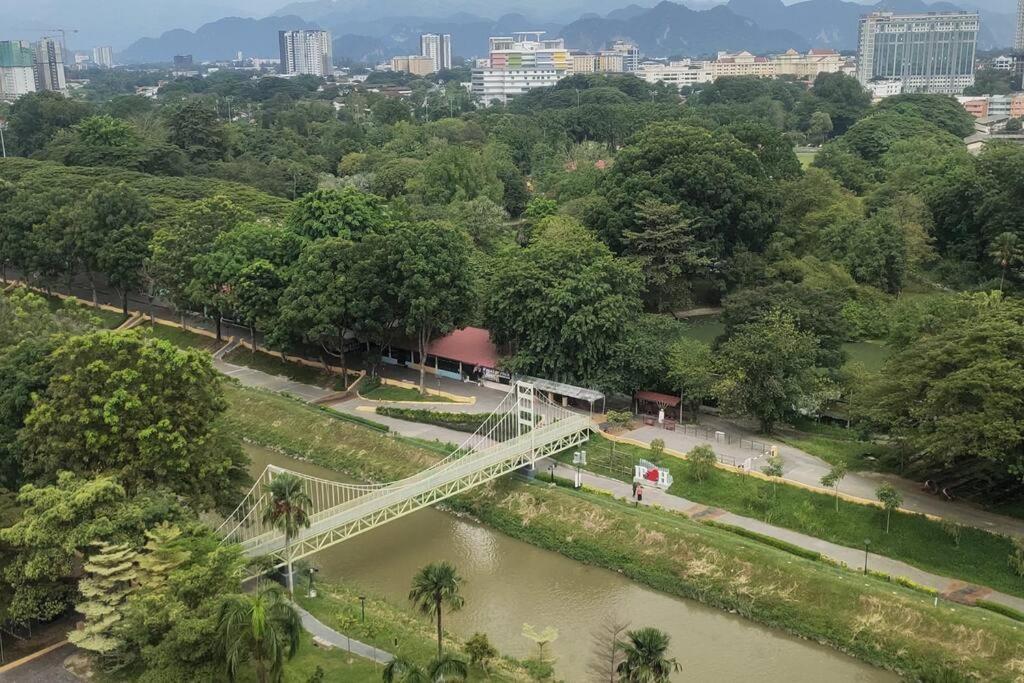 Bougainvillea Kintariverfront Ipoh Eksteriør bilde